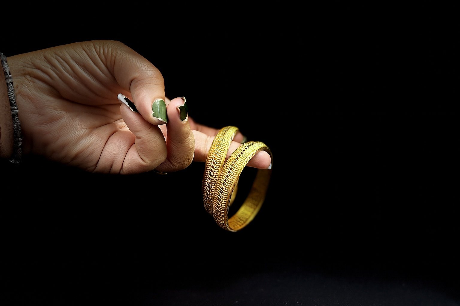 Traditional Gold-Plated Wedding Bangles with Intricate Design