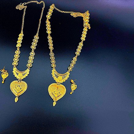 Matching Bridal Heart Necklace Set Golden Finish