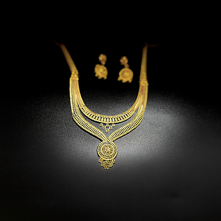 Traditional Indian Bridal Jewelry Set Gold
