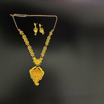 Traditional Peacock Design Gold-Plated Bridal Necklace Set with Earrings